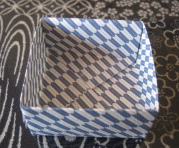 豆入れ箱折り紙方法